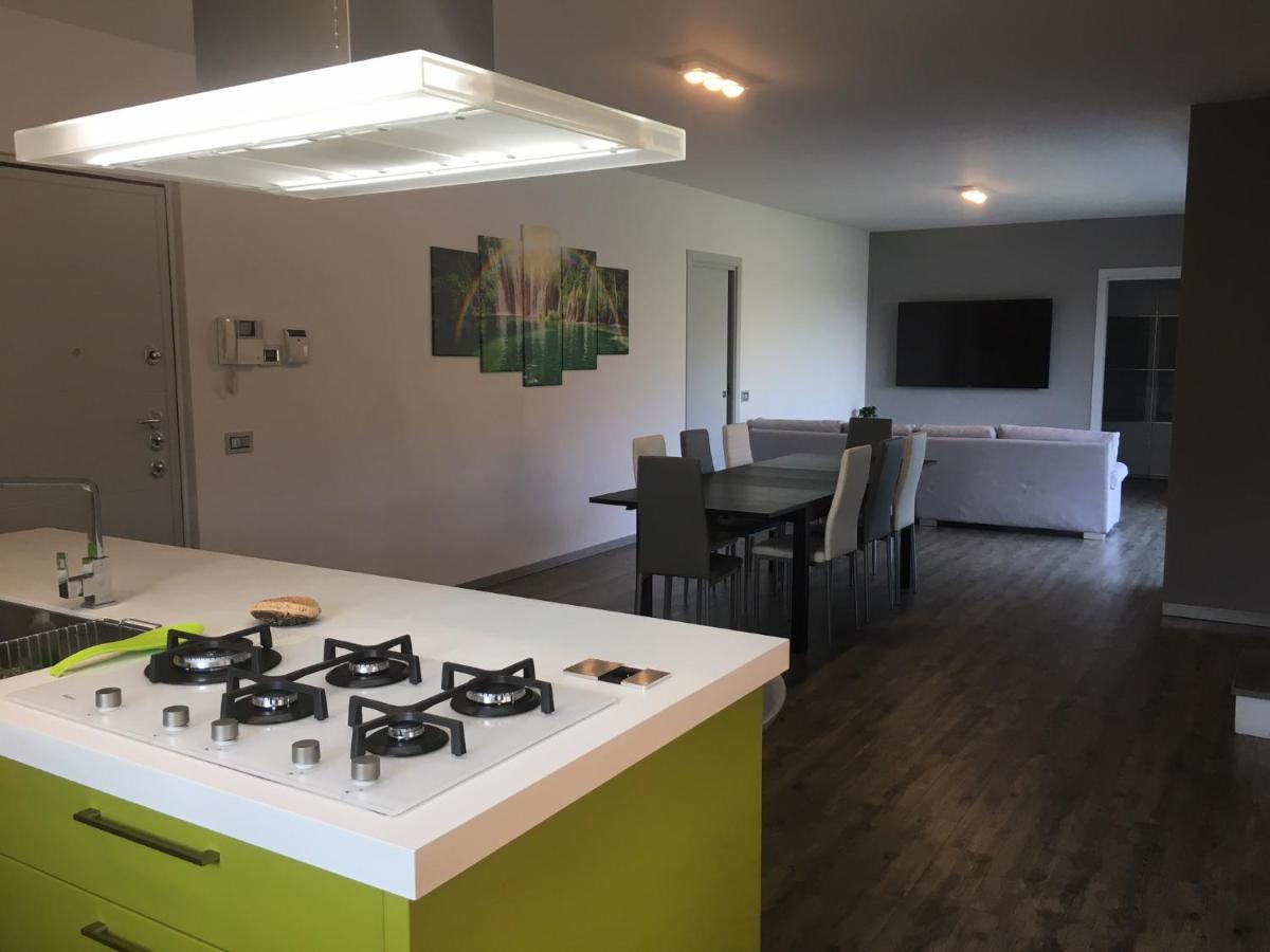 B&B Arcobaleno Longone al Segrino Экстерьер фото