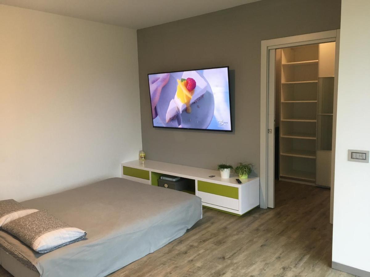 B&B Arcobaleno Longone al Segrino Экстерьер фото